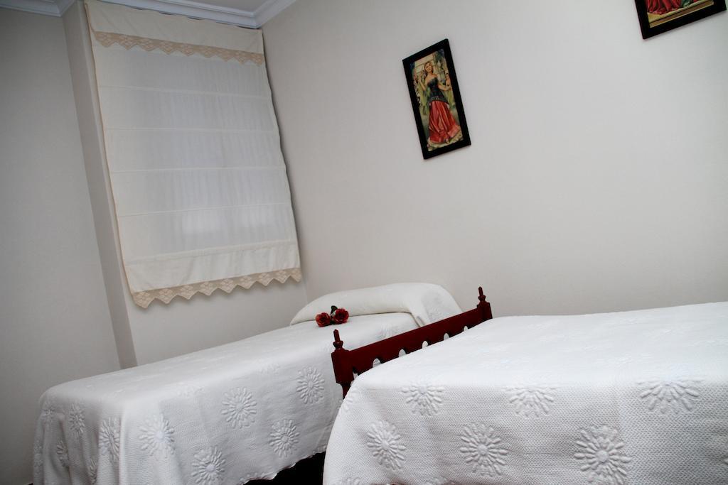Chacon Apartment Prado Del Rey Exterior photo